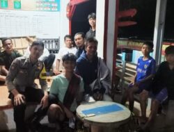 Perkuat Sinergitas, Polsek Rajadesa Patroli Dialogis Saat Malam di Desa Sirnajaya