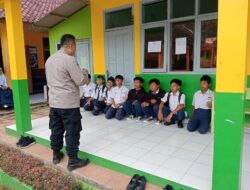 Polsek Sukadana Datang ke MTS Margajaya Edukasi Bahaya Kenakalan Pelajar