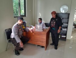 Polsek Cijeungjing Silaturahmi dengan Warga Desa Karanganyar