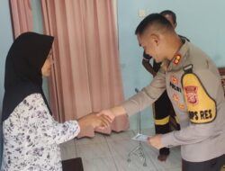 Polri Peduli, Kapolres Ciamis Kunjungi dan Berikan Tali Asih ke Anggota Sakit