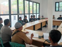 Perkuat Sinergitas, Polsek Banjarsari Koorkom ke Tomas Desa Pesawahan Beri Imbauan Kamtibmas