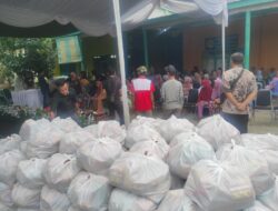 Polsek Cikoneng Polres Ciamis Monitoring Peringatan 10 Muharram 1446 H di Pabrik Kerupuk