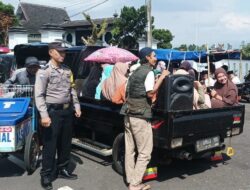Berikan Rasa Nyaman Polsek Ciamis Polres Ciamis Ikuti Tabliq Akbar Peringatan 10 Muharram 1446 H
