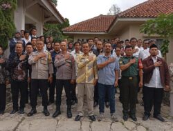 Polres Ciamis Awasi Pelaksanaan Pakta Integritas Anggota PPS se-Kecamatan Baregbeg