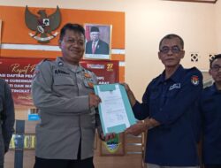 Polsek Sukadana Polres Ciamis Bersiaga Amankan Proses Rekapitulasi DPHP Tingkat Desa Ciparigi