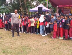 Polsek Cimaragas Polres Ciamis Monitoring Jalan Santai Peringatan HUT ke-79 RI di Desa Jelegong