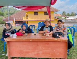 Polsek Pamarican Polres Ciamis Monitoring Jalan Santai Peringatan HUT ke-79 RI di Desa Sukahurip