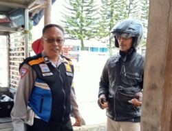 Polsek Cikoneng Polres Ciamis Sambang dan Himbauan Kamtibmas ke Warga Pengkolan