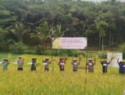 Polsek Kawali Bantu Kelancaran Acara Farmer’s Field Day