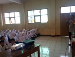 Polsek Cikoneng Polres Ciamis Datangi MTs Budiasih Binluh Bahaya Kenakalan Remaja