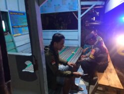 Perkuat Sinergitas, Satuan Samapta Polres Ciamis Beri Binluh ke Warga Saat Ngeronda Malam