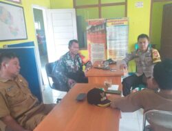 Sinergitas TNI-POLRI Polsek dan Koramil Lakbok Sambang Ke Perangkat Desa Kalapasawit