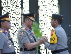 KAPOLDA JABAR PIMPIN UPACARA SERTIJAB PEJABAT UTAMA POLDA JABAR