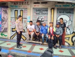 Jumat Curhat, Kapolsek Ciamis Polres Ciamis Ngobrol Bareng Pengemudi Ojeg di Ciamis