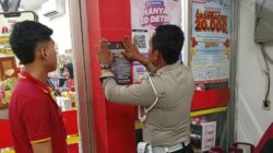 Wujudkan Pilkada Harmonis, Polsek Banjarsari Pasang Himbauan Kamtibmas Kapolres Ciamis di Area Publik