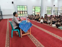 Police Go To School, Polsek Rajadesa Polres Ciamis Beri Penyuluhan ke SMKN 1 Rajadesa