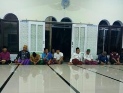 Polsek Cimaragas Polres Ciamis Hadiri Pengajian Minggon di Masjid Desa Beber