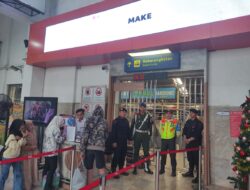 Pastikan Keamanan Di Stasiun Bandung Tetap Kondusif, Sat Brimob Polda Jabar Gencarkan Patroli