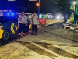 Cegah Tindak Kriminalitas, Polsek Cikoneng Polres Ciamis Patroli Dialogis ke Wilayah Keramaian Warga