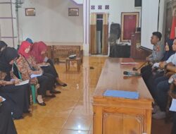 Polsek Cisaga Polres Ciamis Ikuti Sosialisasi Penyakit Tidak Menular ke Masyarakat Karyamulya
