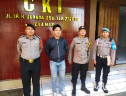 Polsek Ciamis Amankan Ibadah Rutin Umat Kristiani di Gereja Kristen Indonesia untuk Ciptakan Rasa Aman