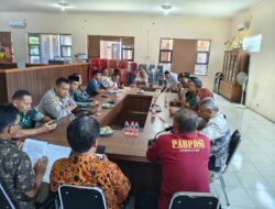 Polsek Cijeungjing Polres Ciamis Ikuti Rakor Persiapan Bazar Ramadan Desa Handapherang