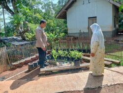 Dukung Asta Cita Presiden RI, Polsek Sukadana Ajak Para Ibu Rumah Tangga Buat Lahan Produktif